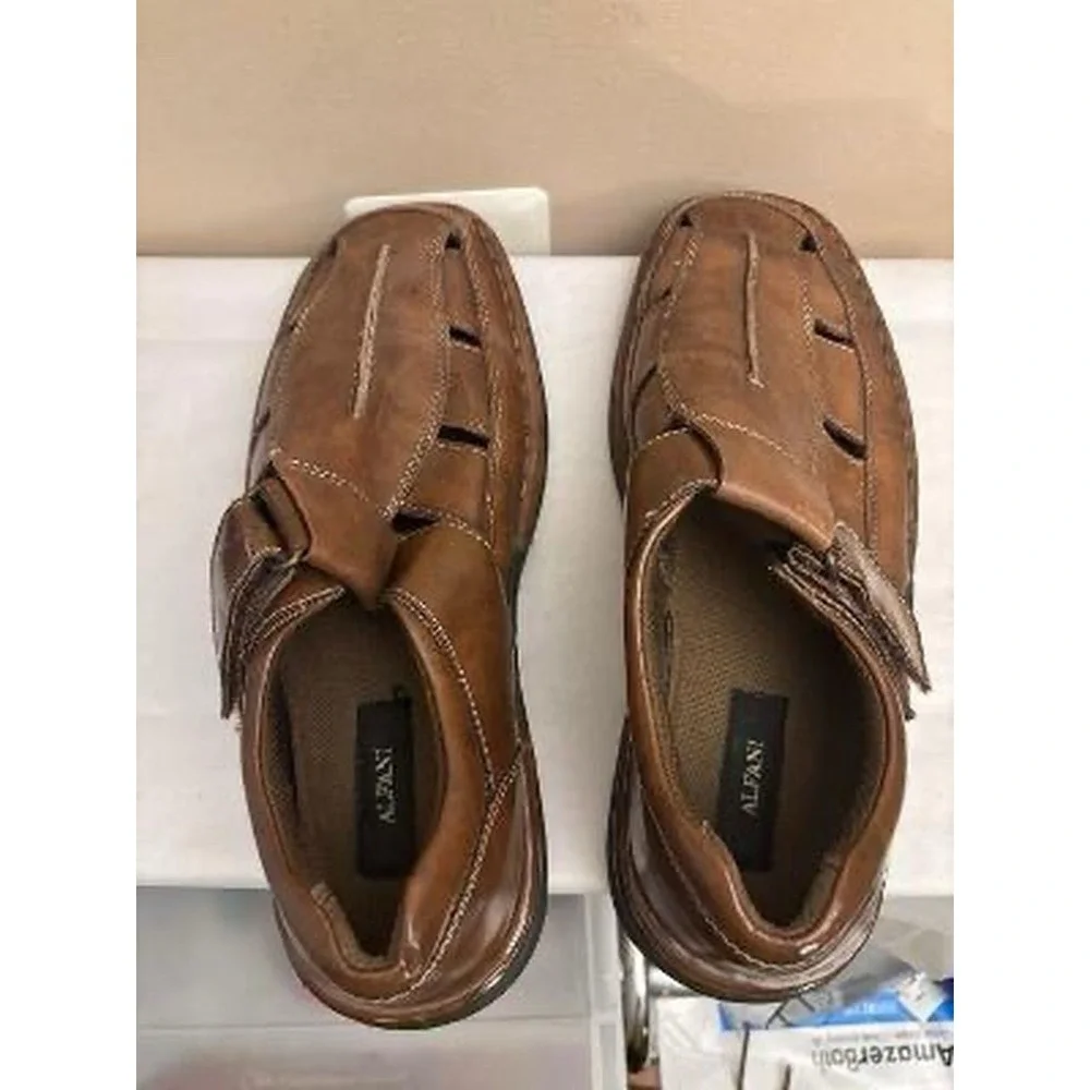 Alfani Men's Size 10 Brown Leather Fisherman Sandals and Comfort Slip-On